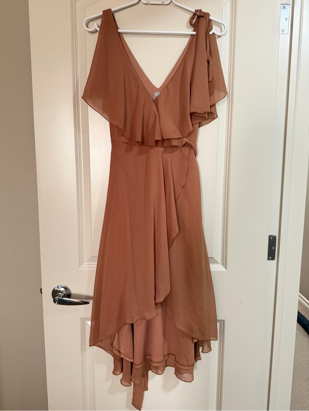 NWT - ASOS Flowy High-Low Ruffle Dress in Tan - Picture 3 of 5